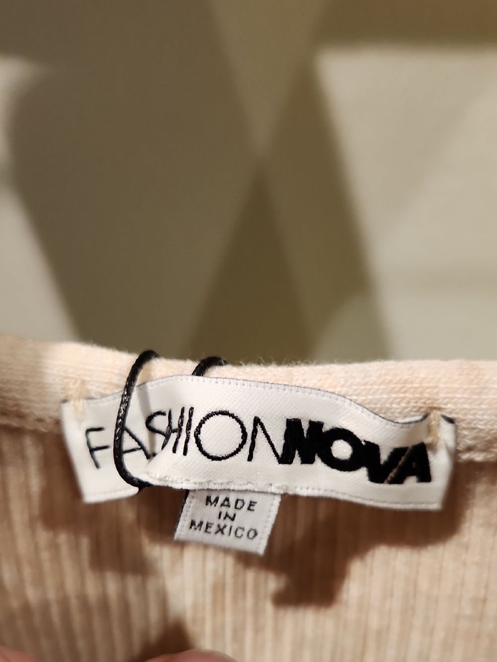 NWT Fashion Nova Oatmeal Ribbed Biker Short Romper SZ S - Picture 4 of 7
